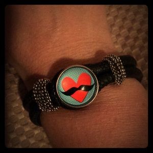 Black rope 1 snap bracelet- NEW!